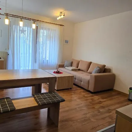 Apartament Haus Schneider *